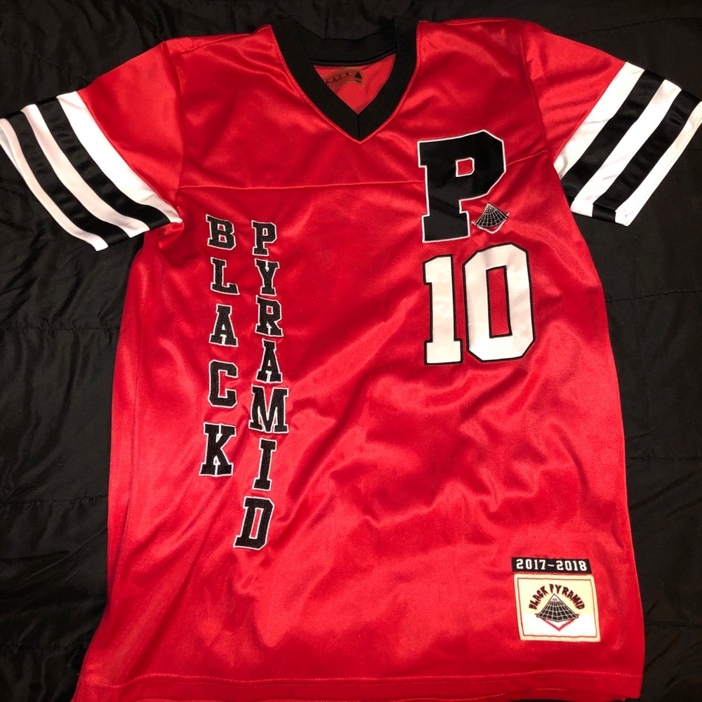 Vintage Black Pyramid StayClassy Jersey